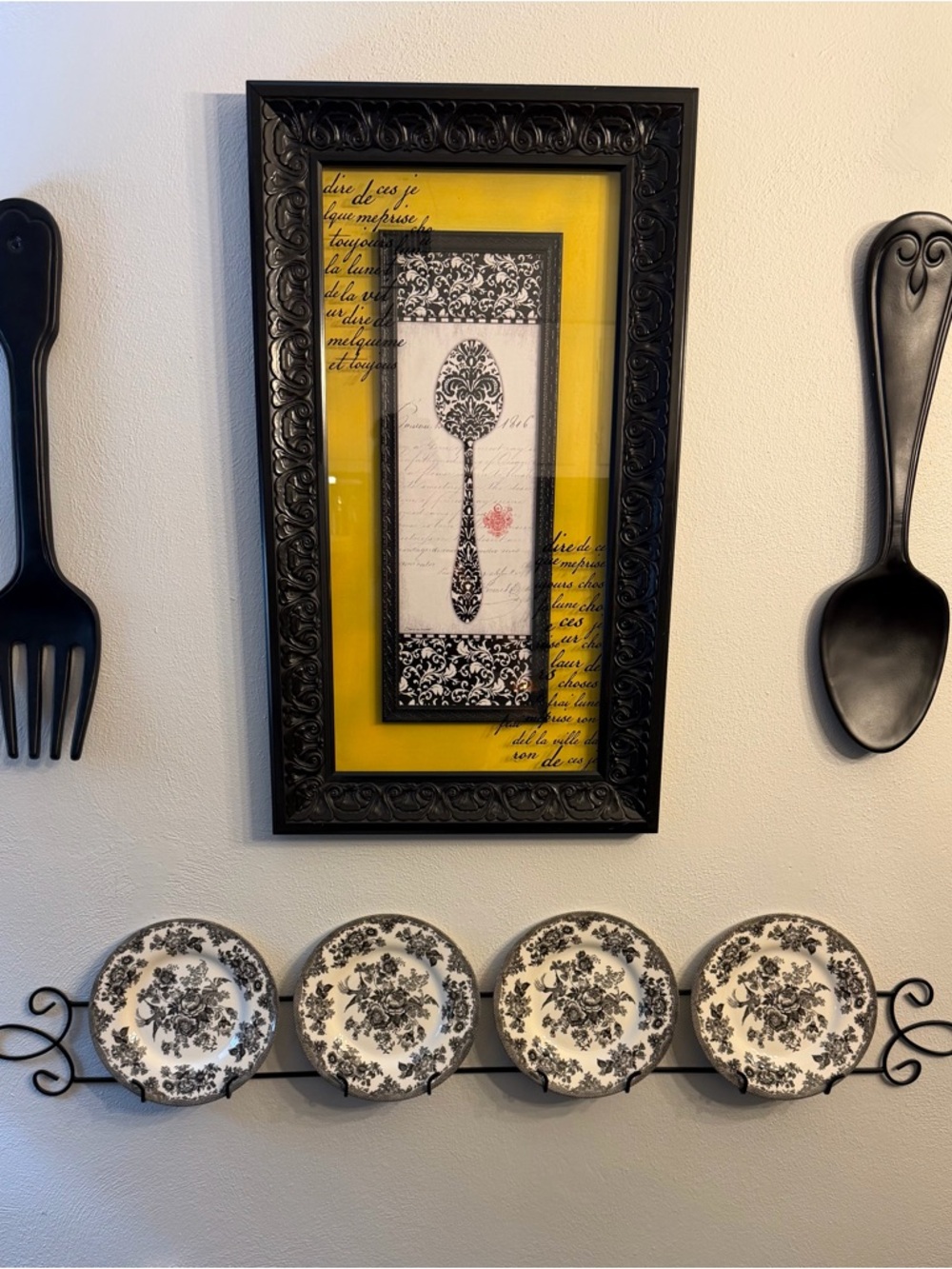 Black and White Asiatic Pheasant salad plates by Royal Stafford set of 7 - Picture 1 of 7
